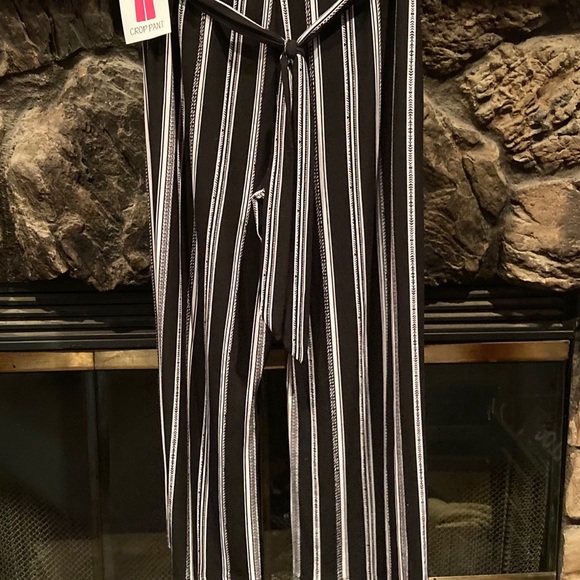 NWT- XL Soft stretchy pants - Picture 9 of 11